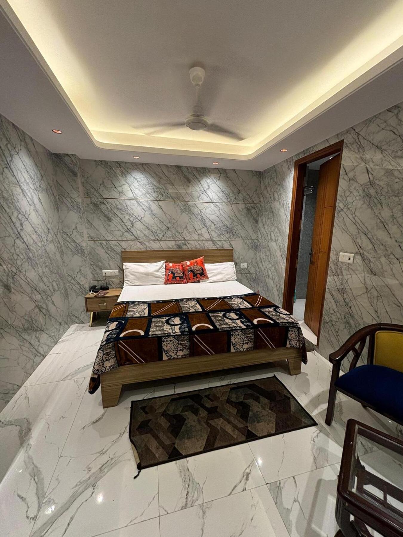 Divine Residency